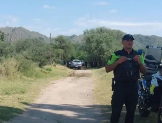 Juana Koslay: hallaron el cuerpo carbonizado de una mujer en un pozo de un campo