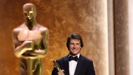 Tom Cruise recibe el Óscar honorario por su trayectoria