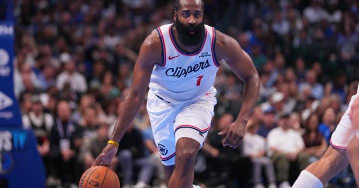 Harden's 82nd career triple-double leads Clippers past Mavericks 133