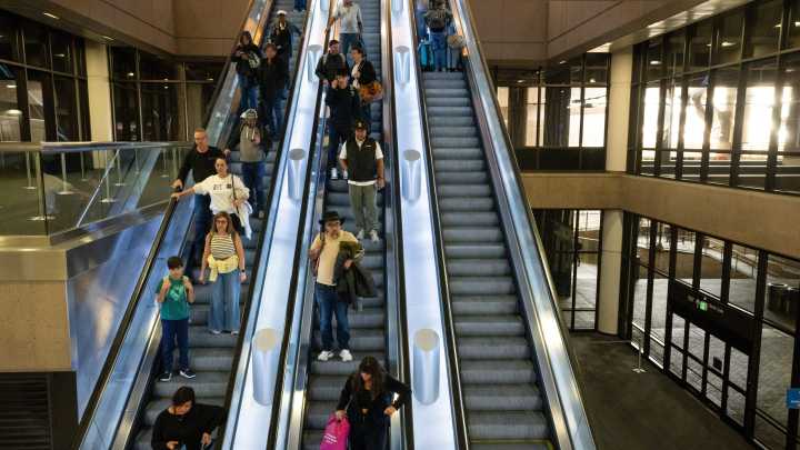 Flights canceled at Phoenix Sky Harbor following FAA cuts