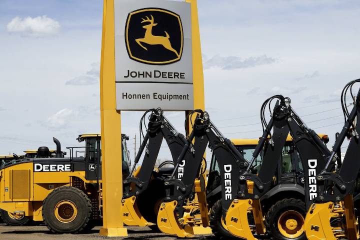 Deere forecasts weak annual profit as tariffs weigh on large