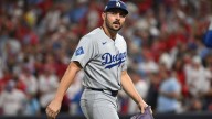 Lanzador de los Dodgers, Alex Vesia, y su esposa comparten devastadora noticia sobre su bebé
