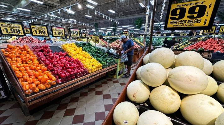 USDA tells grocery stores: No special discounts for SNAP recipients