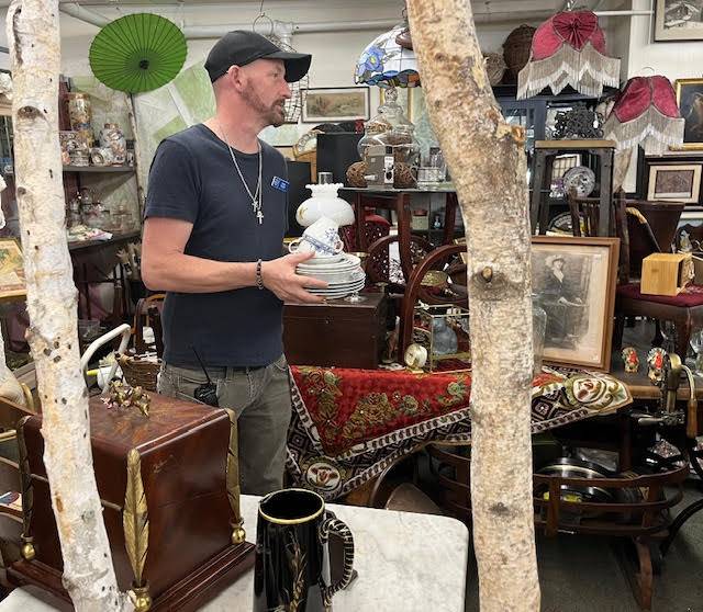 People’s Place Thrift Store in Kingston expands