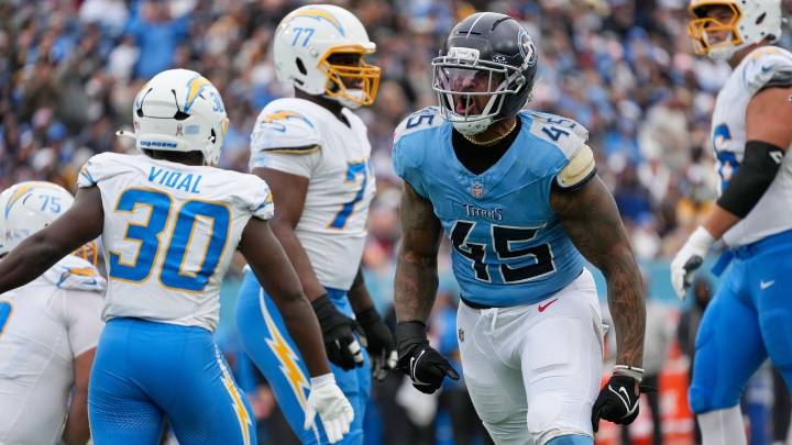 Ravens look forward after the deadline — Jones arrives and Andrews stays with Baltimore