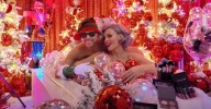 Jenny McCarthy and Donnie Wahlberg Flaunt Their Six-Pack Abs in Spicy Christmas Card Photo
