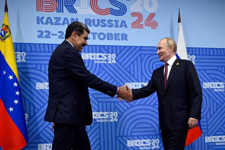 The Washington Post: Maduro pidió ayuda a Rusia y China