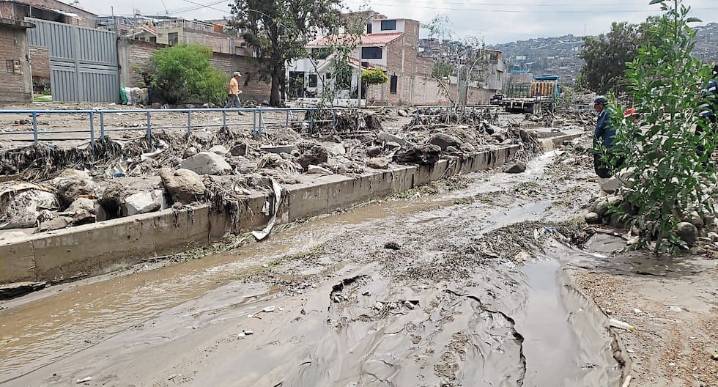 Existen 422 puntos críticos por lluvias en nuestra región Arequipa