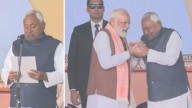 Nitish Kumar Oath Ceremony Live Updates: PM Modi Lauds Nitish Kumar’s Track Record, Congratulates Him On Becoming CM Again