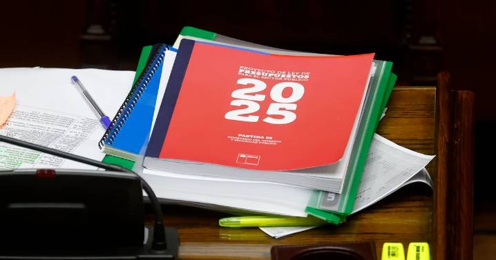 Negativa de la oposición a proyecto de presupuesto se toma el comité político ampliado oficialista