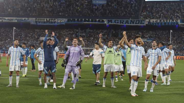 Racing le ganó 3-2 a River y clasificó a los cuartos final del Torneo Clausura