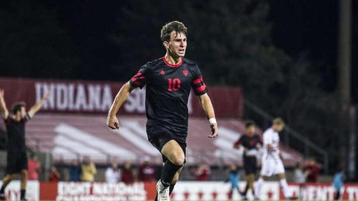 Palmer Ault leads Indiana men's soccer, Hermann Trophy finalist, dad Kevin