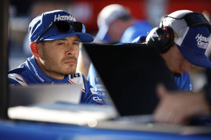 Kyle Larson Not Pleased Despite NASCAR’s Welcome Gesture in Phoenix Kyle Larson eyes a second NASCAR title at Phoenix, reflecting on preparation, practice time, and unfinished business. Rajnish Kumar
