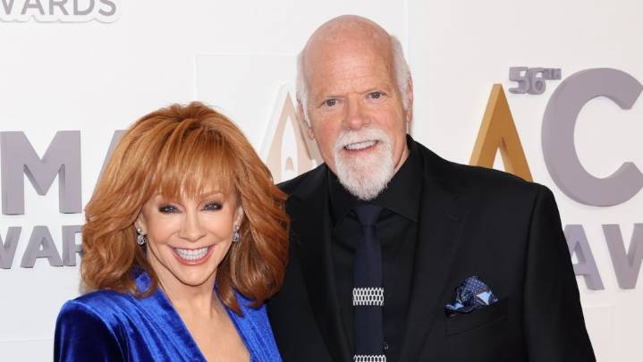 Reba McEntire and Rex Linn Are Skipping Thanksgiving for New Tradition