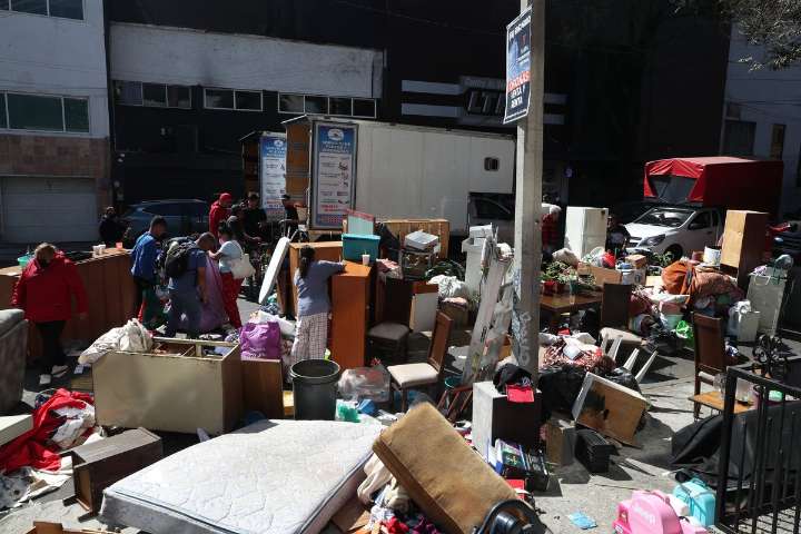Otro desalojo violento, ahora en la San Rafael, en CDMX