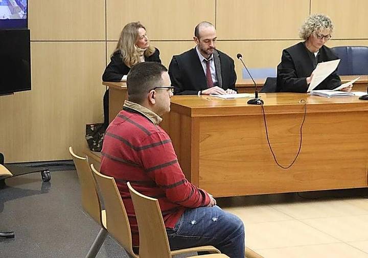 Parricidio de Valencia: 15 años de prisión por matar a su madre con una fregona y un cojín