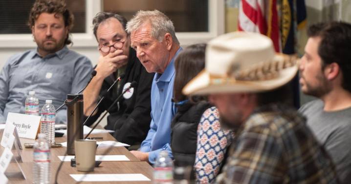 Ketchum councilmen-elect plan terms