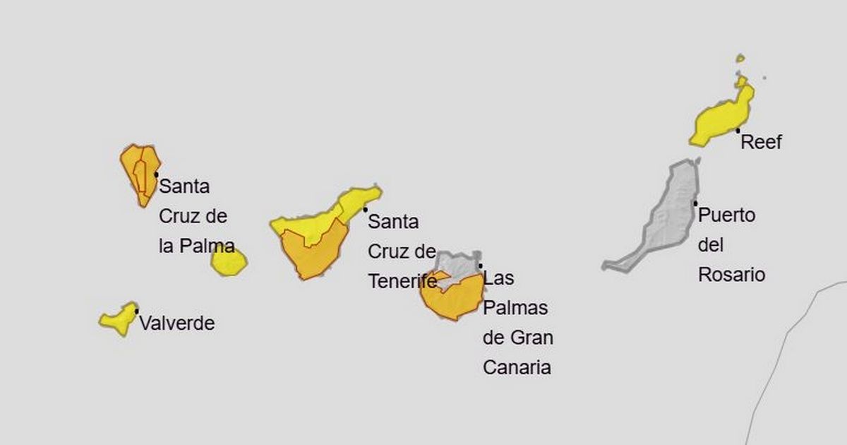 Canary Islands issues amber alert for storms as three people die in tidal surge