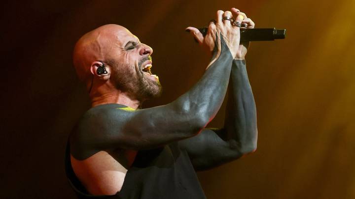Chris Daughtry Talks AI Fakes: 'This Is Absolute Bullshit'