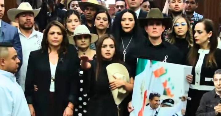 #PolíticaConfidencial: De luto al poder: Grecia Quiroz asume la alcaldía que dejó su esposo en Uruapan