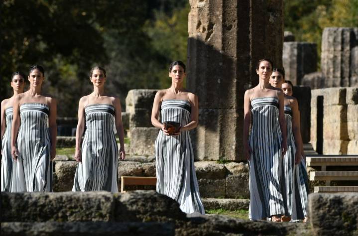 Llama olímpica de 2026 será encendida bajo techo en Grecia