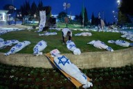 Intercambian Israel y Hamas restos de palestinos y soldados