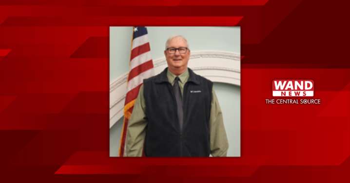 Driver accused in crash that killed a Coles Co. board member and his wife pleads not guilty