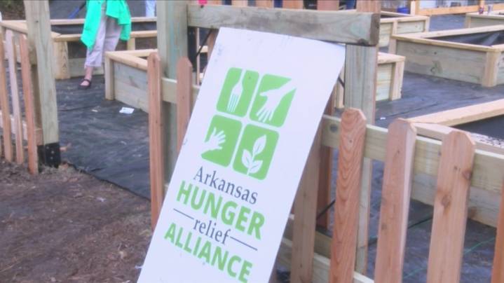 Arkansas Hunger Relief Alliance to deliver produce to food banks amid SNAP changes