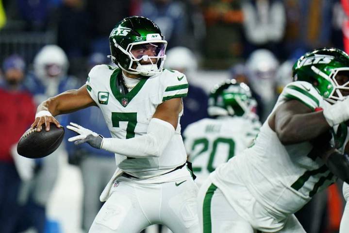 Jets benching Justin Fields for Tyrod Taylor ahead of Week 12 matchup vs. Ravens