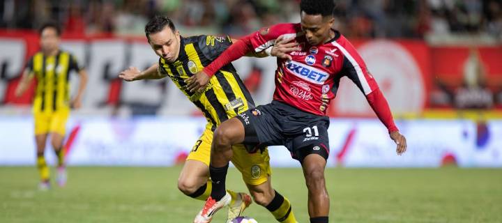 Caracas y Táchira igualaron en el último clásico del año