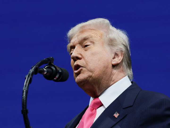 ‘Punishable by DEATH’: Trump threatens Democrats with sedition charges