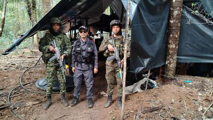 Cae en poder de la fuerza pública megacristalizadero de cocaína en Orocue, Casanare