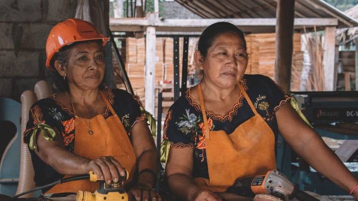 Mujeres mayas de Petcacab llevarán su artesanía sustentable a Milán