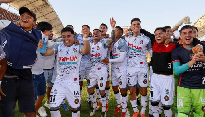 Deportes Limache le ganó a Unión La Calera y aseguró la permanencia en Primera División