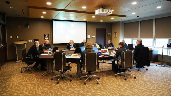 Snowballing officer absences expected to cost Kingston Police $7.3M next year