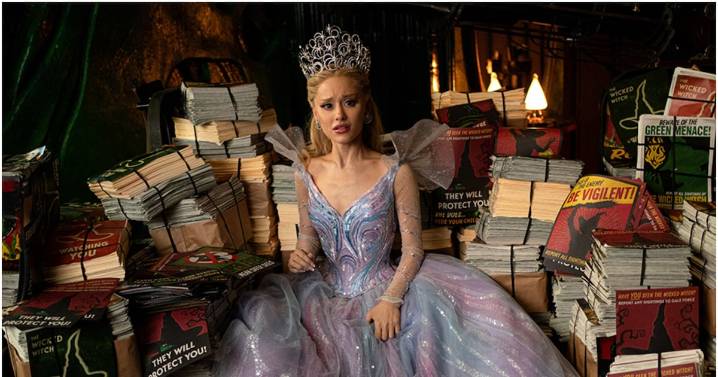 Ariana Grande da positivo a Covid-19 tras gira de ‘Wiked For Good’ ¿Cuál es su estado de salud?