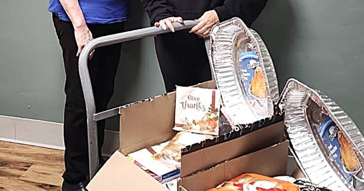 THANKSGIVING DINNER DONATION