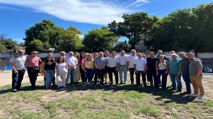 Interna UCR con tonada: Nace la "tercera vía" que desafía la grieta entre Mestre y De Loredo