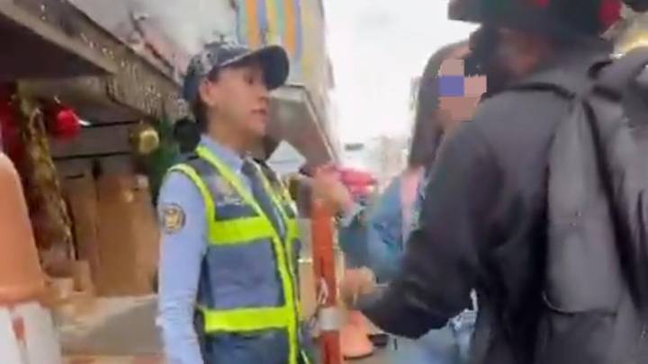 Mujer que conducía sin licencia agredió a una agente de tránsito en Cali: “Por eso es que terminan muertas”