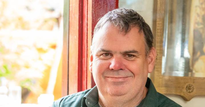 Expert explains 'heartbreaking' reasons behind man's self