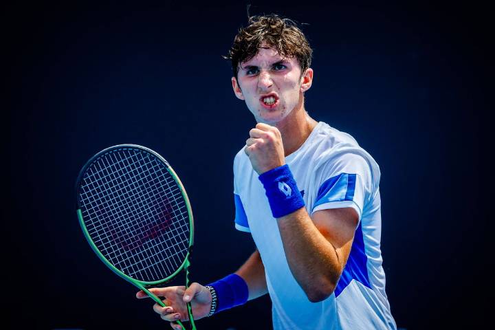 Italian ATP Pro Gives Bizarre Reaction to Rowdy Crowd at ATP Challenger Italian ATP pro delivers bizarre reaction to rowdy Portuguese Challenger crowd, dancing off tension during a heated Round of 32 