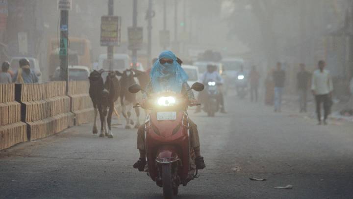 Delhi air pollution: Central Secretariat Services officers seek air purifiers in offices