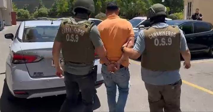 Capturan a sujeto que se dedicaba a exportar hacia Hong Kong celulares y equipos robados en diversas ciudades de Chile