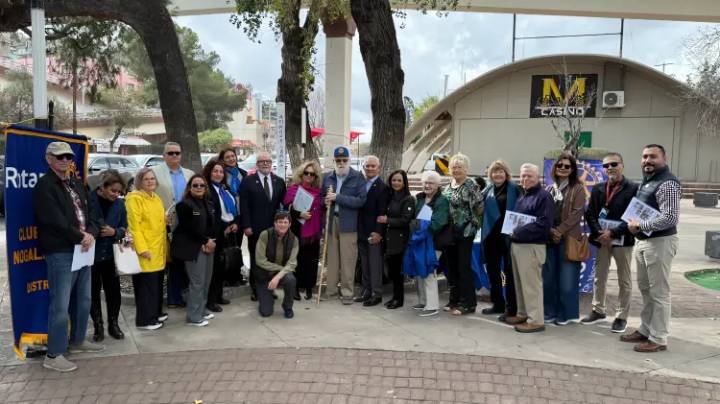 Rinden homenaje a Tim Dugan, rotario dedicado al apoyo comunitario en ambos Nogales