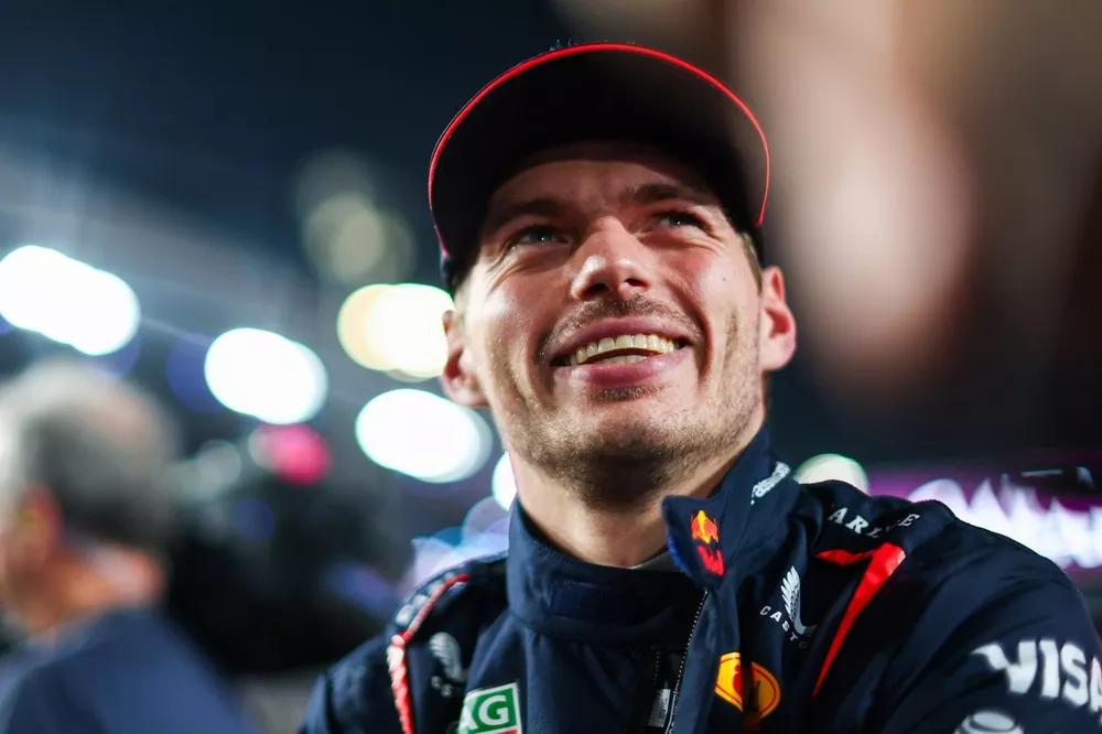 Verstappen gana el GP de Qatar