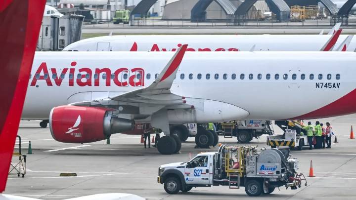Avianca suspende vuelos y operaciones desde y hacia Venezuela: ¿Qué pasará con los pasajeros?
