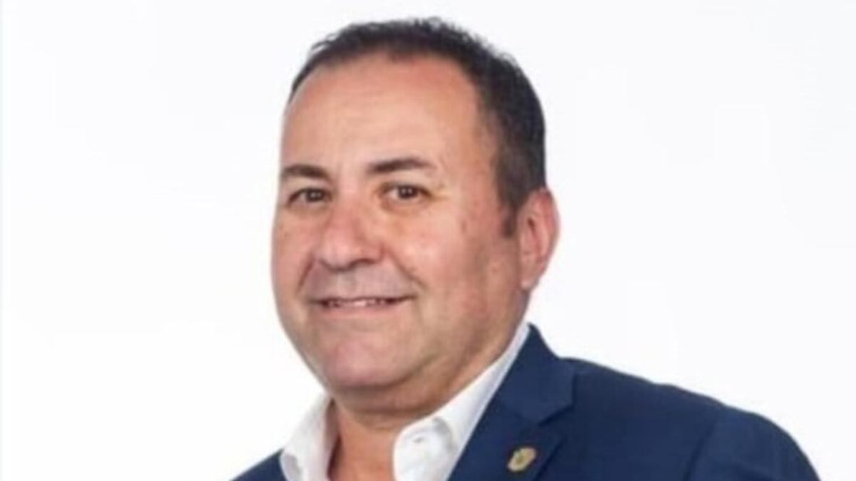 El alcalde de Santa Brígida cesa al concejal de Obras tras advertir el PP de la venta de material municipal