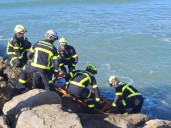 Bomberos participan en 19 rescates dentro del simulacro de maremoto en Cádiz