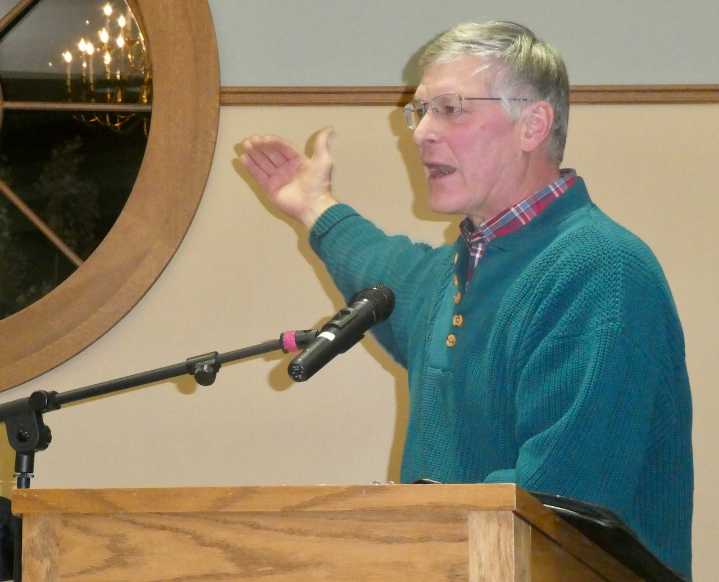 Solar panel aesthetics spark debate in Orange council meeting