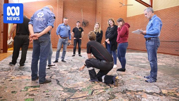 Big map exercise gives community fresh perspectives on staying ahead of disasters